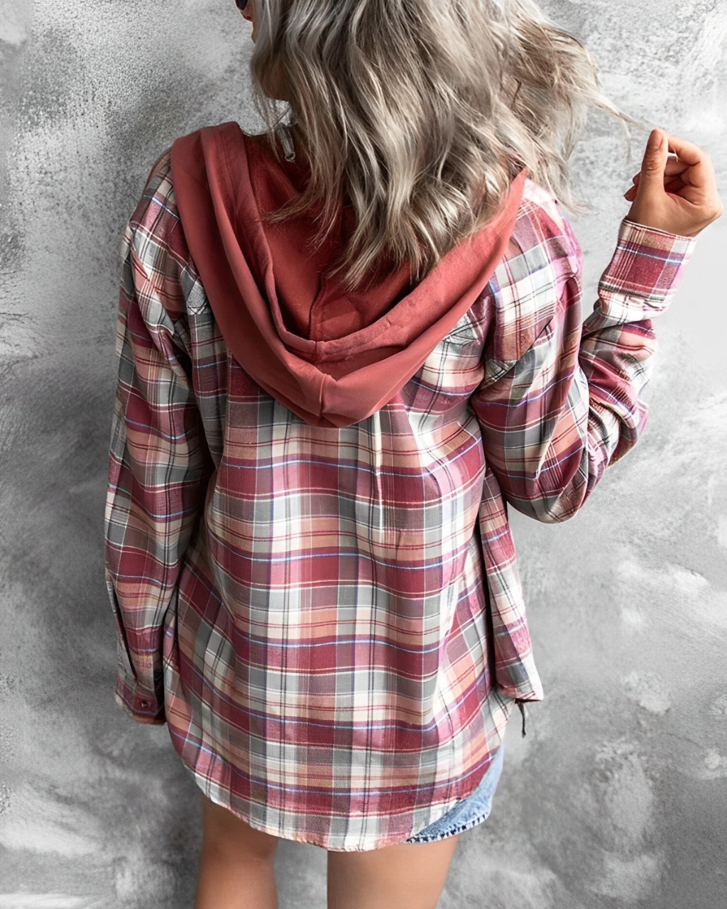 Caydence - Locker karierte Strickjacke