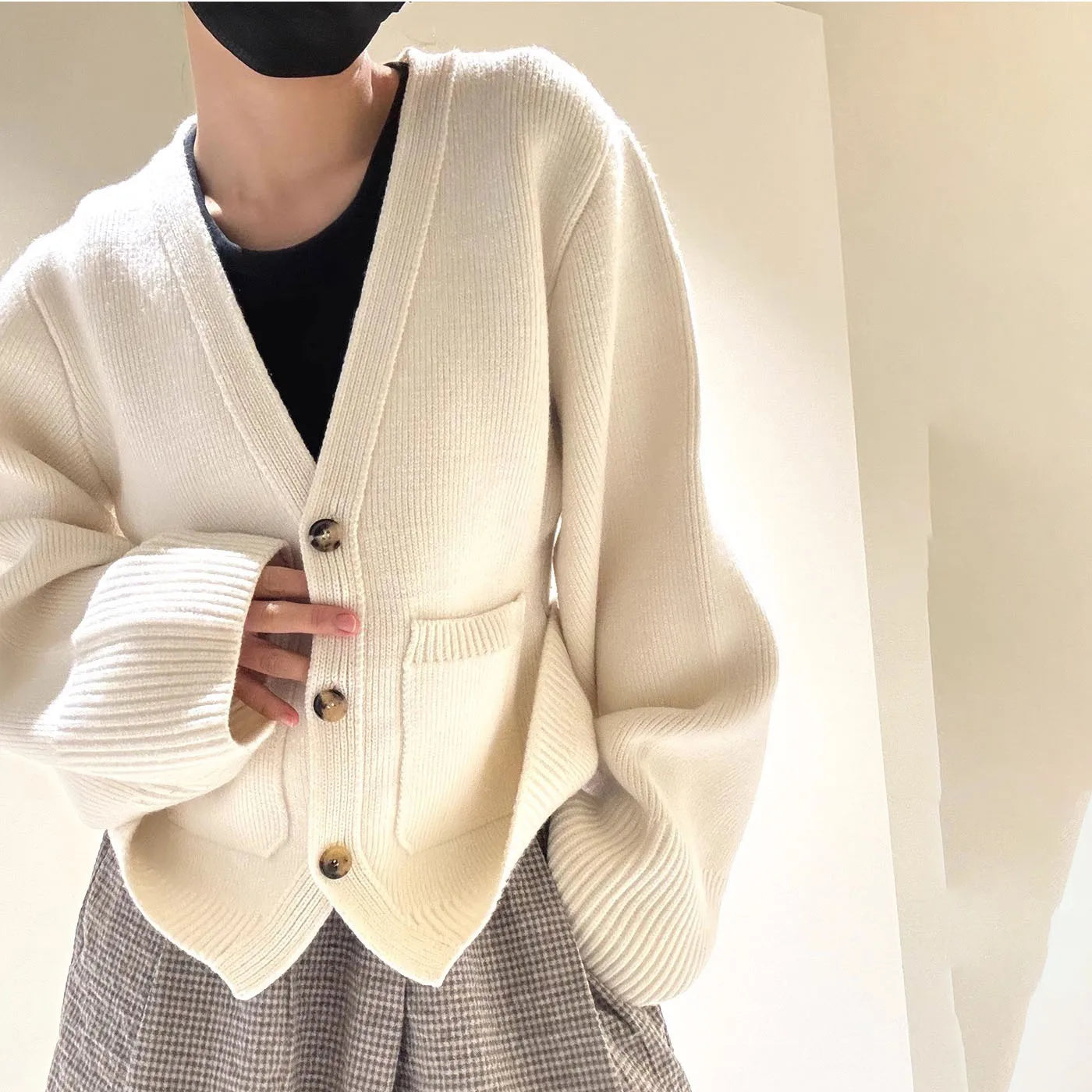 Solid Color Female's Autumn Sweater V-neck High-Waist Button Pocket Cardigan For Women Knit Cropped Long Sleeves Jacket For Lady