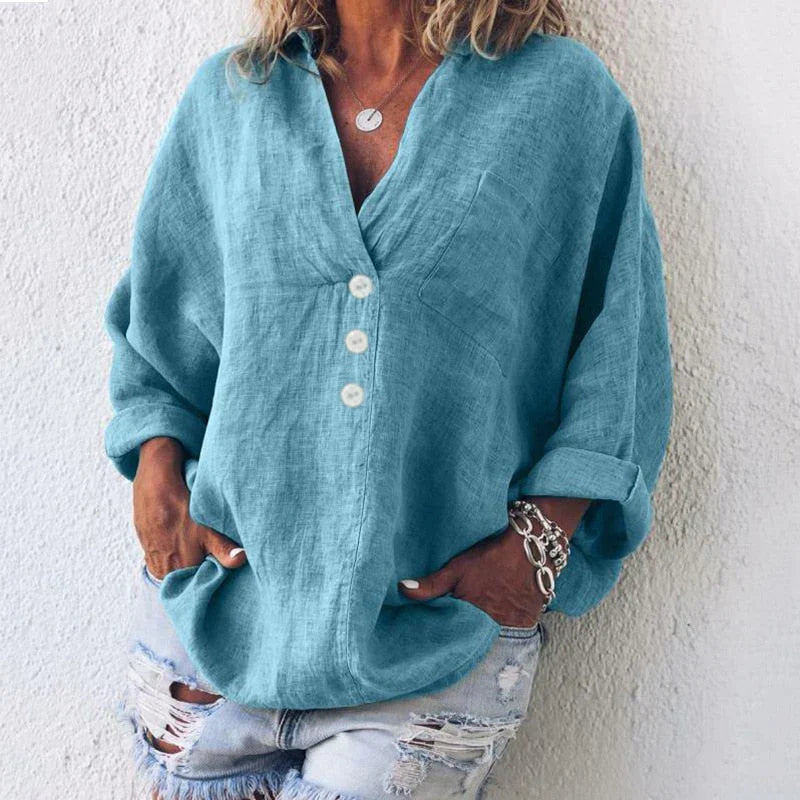 https://cdn.shopify.com/s/files/1/0646/2626/2284/files/Yves-_Modische_Leinenbluse_Blau.webp?v=1740760972