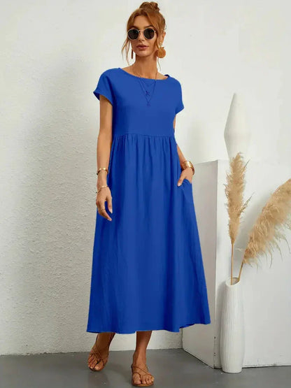 https://cdn.shopify.com/s/files/1/0646/2626/2284/files/Cecilia-Maxikleid-Lassiges-lockeres-Kleid-fur-den-Sommer-Leyna-Moda-17.webp?v=1740404831