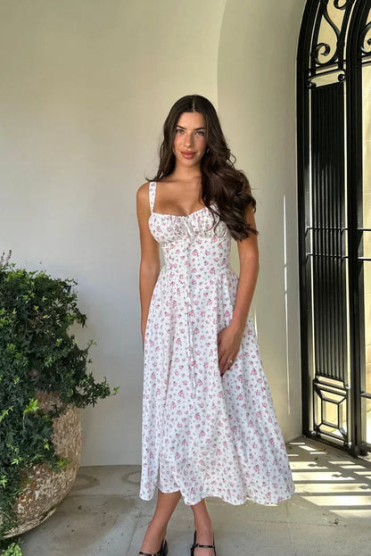 https://cdn.shopify.com/s/files/1/0901/7042/5730/files/EMELIA_MELANIE_MIDI_1.webp?v=1742146706