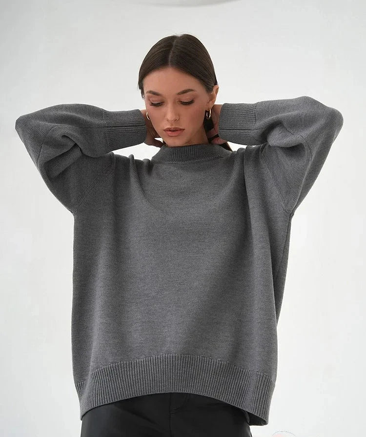 https://cdn.shopify.com/s/files/1/0646/2626/2284/files/Elvira-Klassischer_Rundhals-Pullover_Grau.jpg?v=1738986895