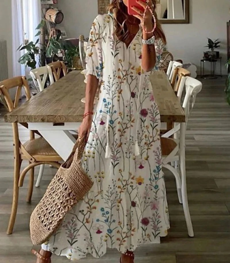 https://cdn.shopify.com/s/files/1/0646/2626/2284/files/Jenny_-_Boh_me_Maxikleid_Mehrfarbig.jpg?v=1740471087