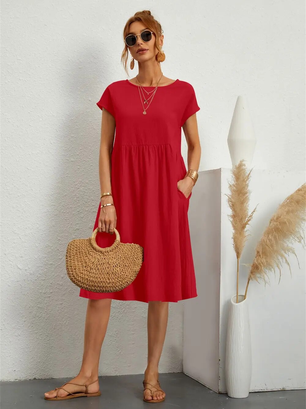 https://cdn.shopify.com/s/files/1/0646/2626/2284/files/Jette_-_Damen_elegantes_Kleid_Orangerot.jpg?v=1740464115