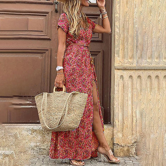 https://cdn.shopify.com/s/files/1/0646/2626/2284/files/Merel-Boho-Kleid-Vintage-Paisley-Maxikleid-Leyna-Moda.jpg?v=1740393307