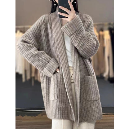 Friede | Oversized-Strickjacke aus Wollmischung für Damen