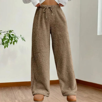 https://cdn.shopify.com/s/files/1/0646/2626/2284/files/Udele-_Warme_kuschelige_Pl_schhosen_f_r_Frauen_Khaki.jpg?v=1740548052