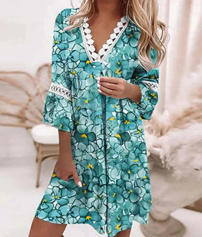 https://cdn.shopify.com/s/files/1/0646/2626/2284/files/Valencia-_Sommerkleid_f_r_Frauen_Gr_n.jpg?v=1740641618