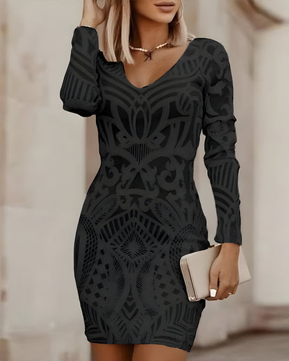 https://cdn.shopify.com/s/files/1/0646/2626/2284/files/Yanka-_Bodycon-Kleid_mit_V-Ausschnitt_Schwarz.jpg?v=1740754548