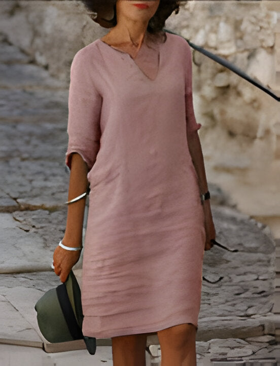 https://cdn.shopify.com/s/files/1/0646/2626/2284/files/Yuliana-_Modisches_Sommerkleid_Rosa.jpg?v=1740759657