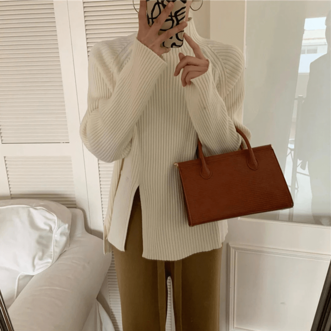 https://cdn.shopify.com/s/files/1/0646/2626/2284/files/muller-mode-aella-gerippter-rollkragenpullover-strickwaren-636089.png?v=1740736561
