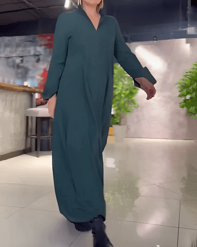 https://cdn.shopify.com/s/files/1/0646/2626/2284/files/muller-mode-emmi-damenkleid-atemberaubend-kleider-615620.png?v=1740744084