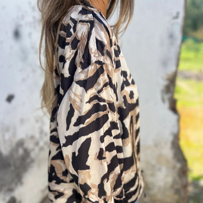 Milania - Elegant Spring Jacket