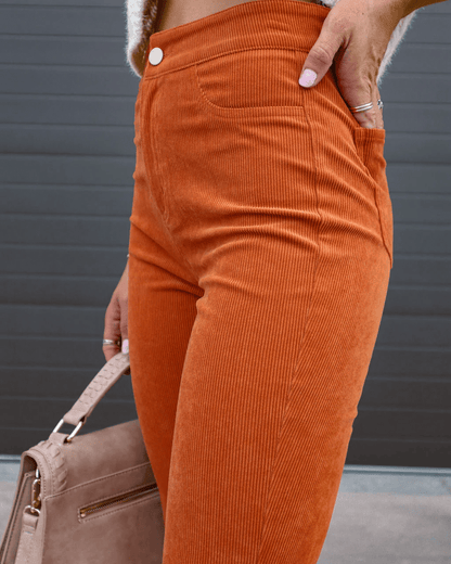 Mila - Stilvoll Flare Beute-Jeans